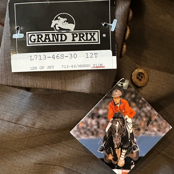 NEW/NWT Beautiful Brown Grand Prix Virgin Wool Hunt / Show / Competition Jacket - Picture 7 of 13